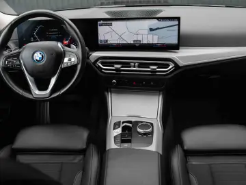 BMW Seria 3 320e Aut.