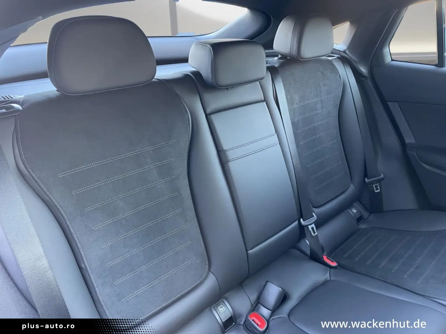 MERCEDES-BENZ GLC 300 d 4M AMG 20''NIGHT P&hellip;