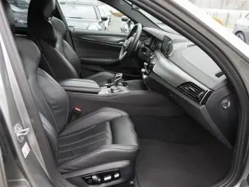 BMW M5 xDrive HUD LED SPORTABGASANLAGE ACC W-LAN H K