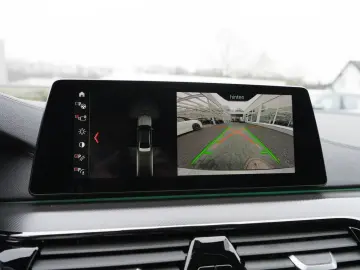 BMW M5 xDrive HUD LED SPORTABGASANLAGE ACC W-LAN H K