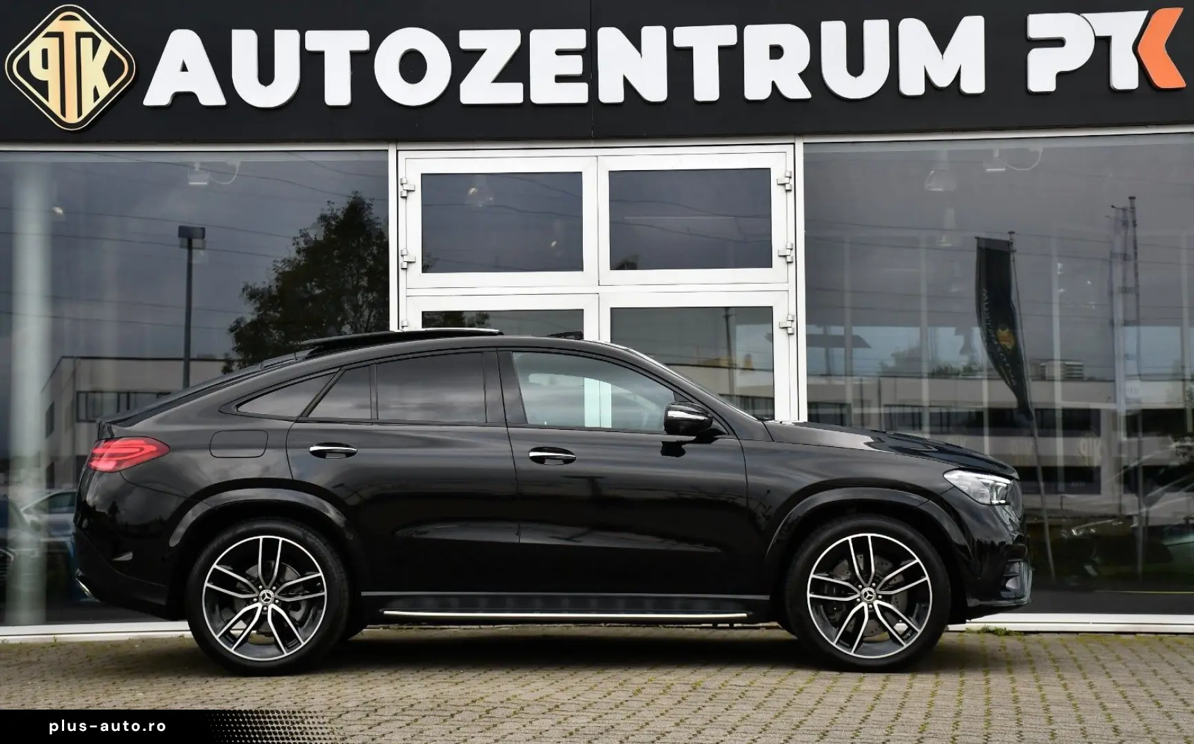 MERCEDES-BENZ GLE 450 d 4M AMG -PAKET Pano Head Up Burmester