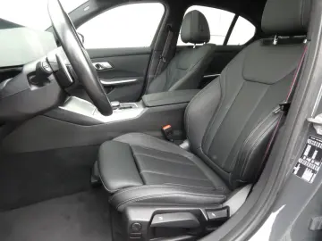 BMW 320 d M Sport PRO LED-LASER KEYLESS KAM SCHIEBE