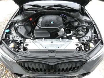 BMW 320 d M Sport PRO LED-LASER KEYLESS KAM SCHIEBE