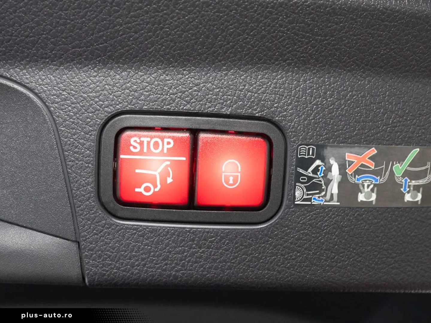 MERCEDES-BENZ AMG GLE 53 4MATIC  Coupé ACC AHK LED Navi Pano