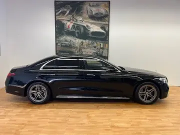 MERCEDES-BENZ S 580e lang long AMG-Line Sound Pano Chauffeur