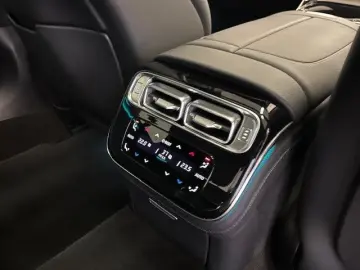 MERCEDES-BENZ S 580e lang long AMG-Line Sound Pano Chauffeur
