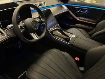 MERCEDES-BENZ S 580e lang long AMG-Line Sound Pano Chauffeur