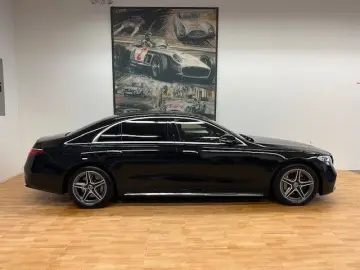 MERCEDES-BENZ S 580e lang long AMG-Line Sound Pano Chauffeur