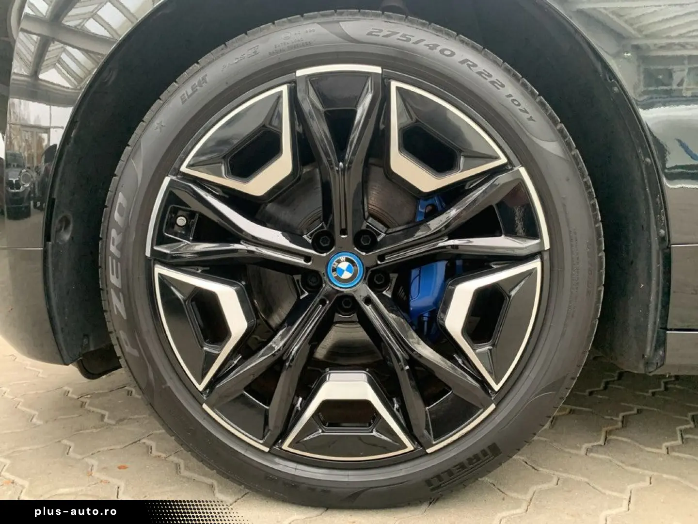 BMW iX xDrive40 SPORT ELEKTRO LASER HUD PANO 22  AHK