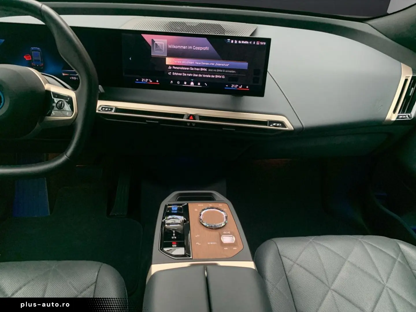 BMW iX xDrive40 SPORT ELEKTRO LASER HUD PANO 22  AHK