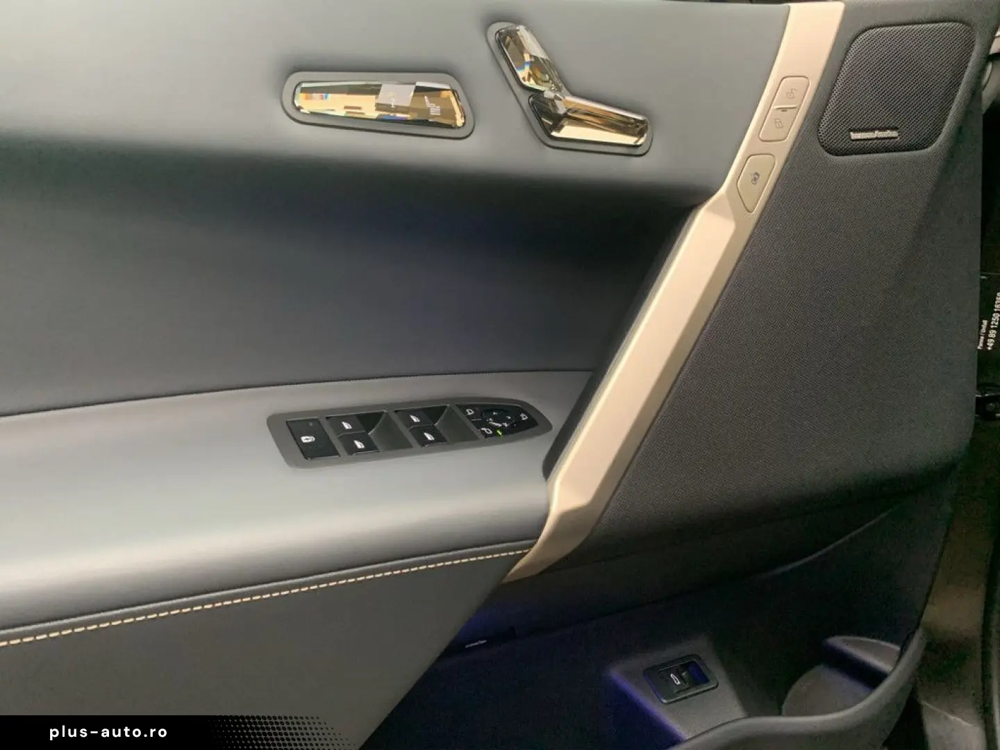 BMW iX xDrive40 SPORT ELEKTRO LASER HUD PANO 22  AHK