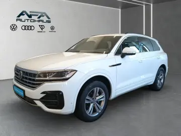 VW Touareg V6 3.0 TDI R-Line 4M AHK Memory Navi DC
