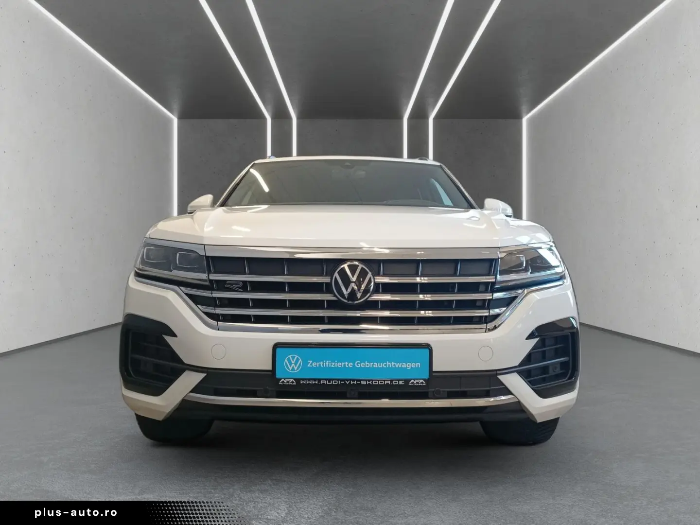 VW Touareg V6 3.0 TDI R-Line 4M AHK Memory Navi DC