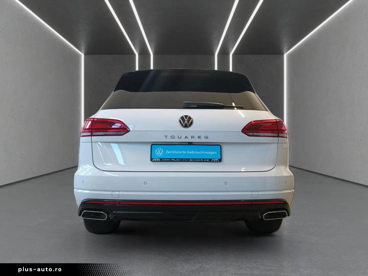 VW Touareg V6 3.0 TDI R-Line 4M AHK Memory Navi DC