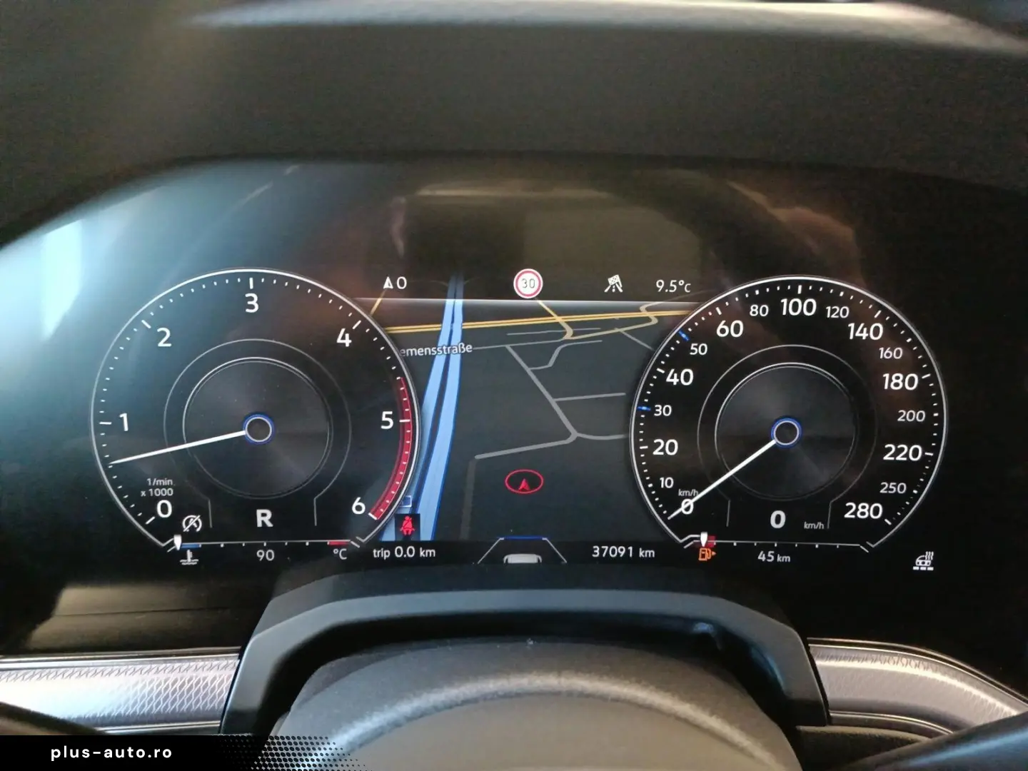 VW Touareg V6 3.0 TDI R-Line 4M AHK Memory Navi DC