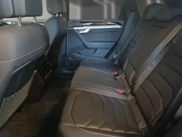 VW Touareg V6 3.0 TDI R-Line 4M AHK Memory Navi DC