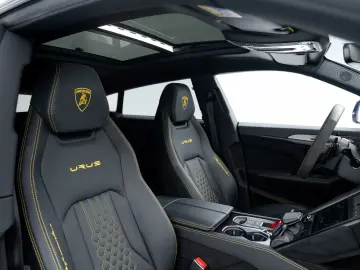 LAMBORGHINI Urus Performante MY24   Carbon