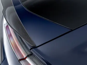 LAMBORGHINI Urus Performante MY24   Carbon