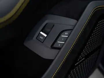 LAMBORGHINI Urus Performante MY24   Carbon