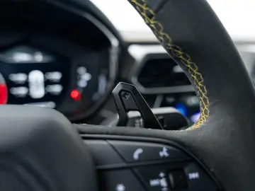 LAMBORGHINI Urus Performante MY24   Carbon