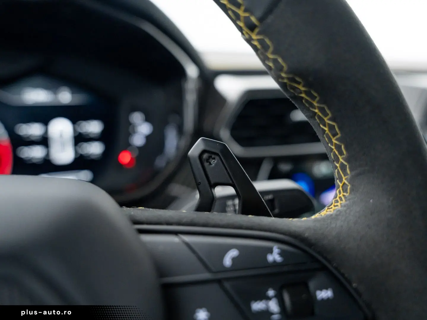 LAMBORGHINI Urus Performante MY24   Carbon