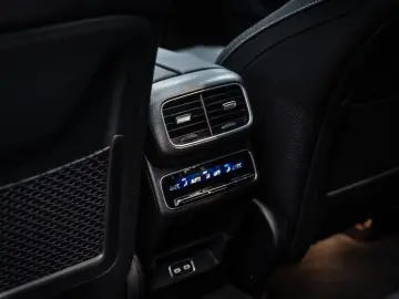 MERCEDES-BENZ GLE 450 d 4M AMG Premium 360 -Kamera