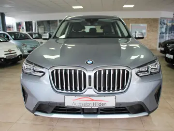 BMW X3 xDrive 20i Automatik Leder Kamera 1.Hand LED