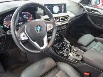 BMW X3 xDrive 20i Automatik Leder Kamera 1.Hand LED