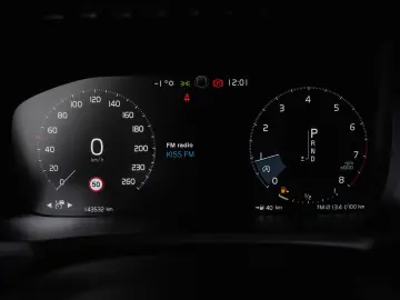 Volvo XC 90 T6 AWD Geartronic RDesign