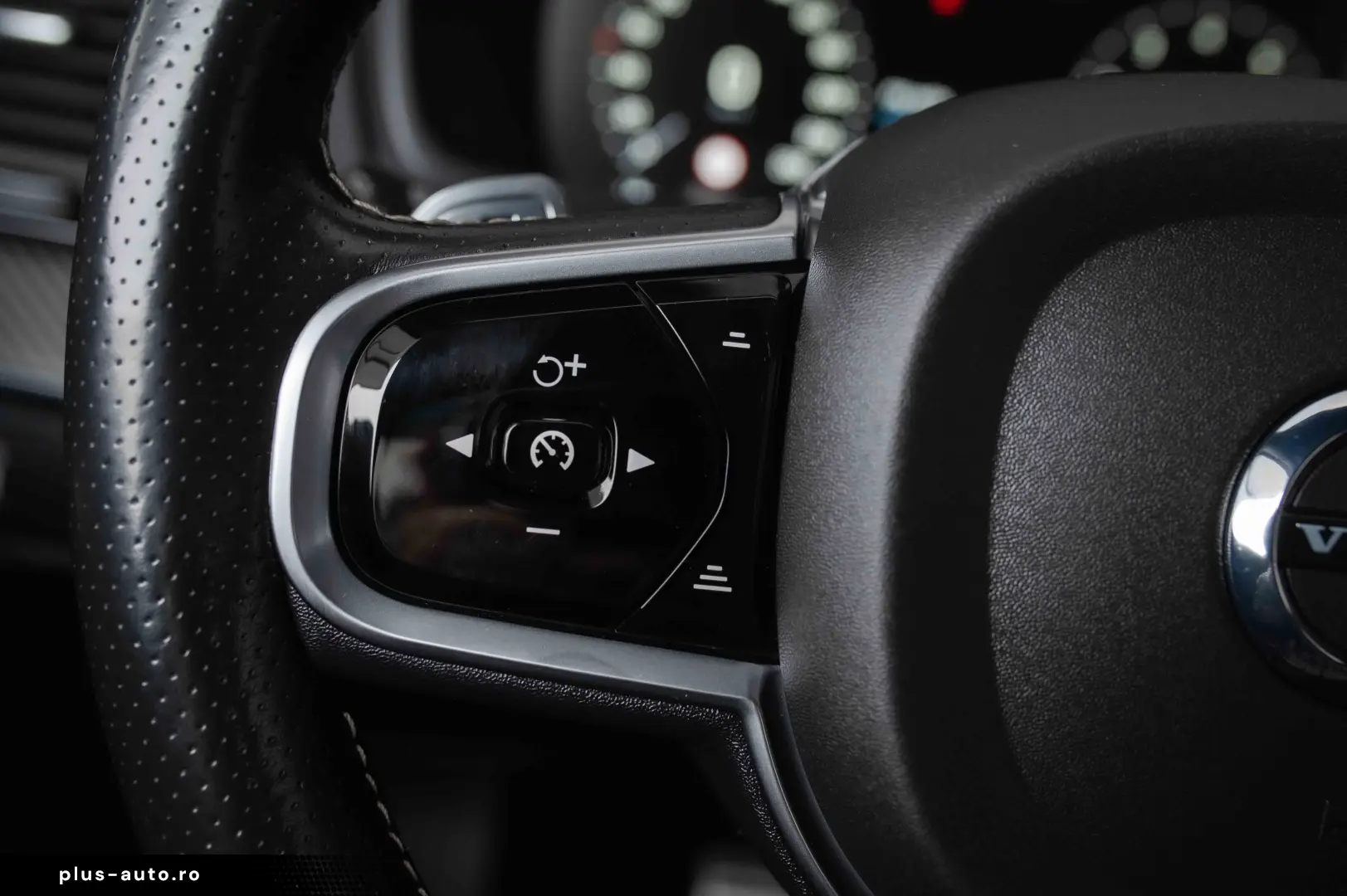 Volvo XC 90 T6 AWD Geartronic RDesign