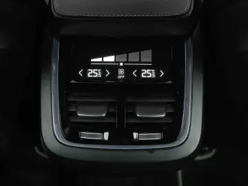 Volvo XC 90 T6 AWD Geartronic RDesign