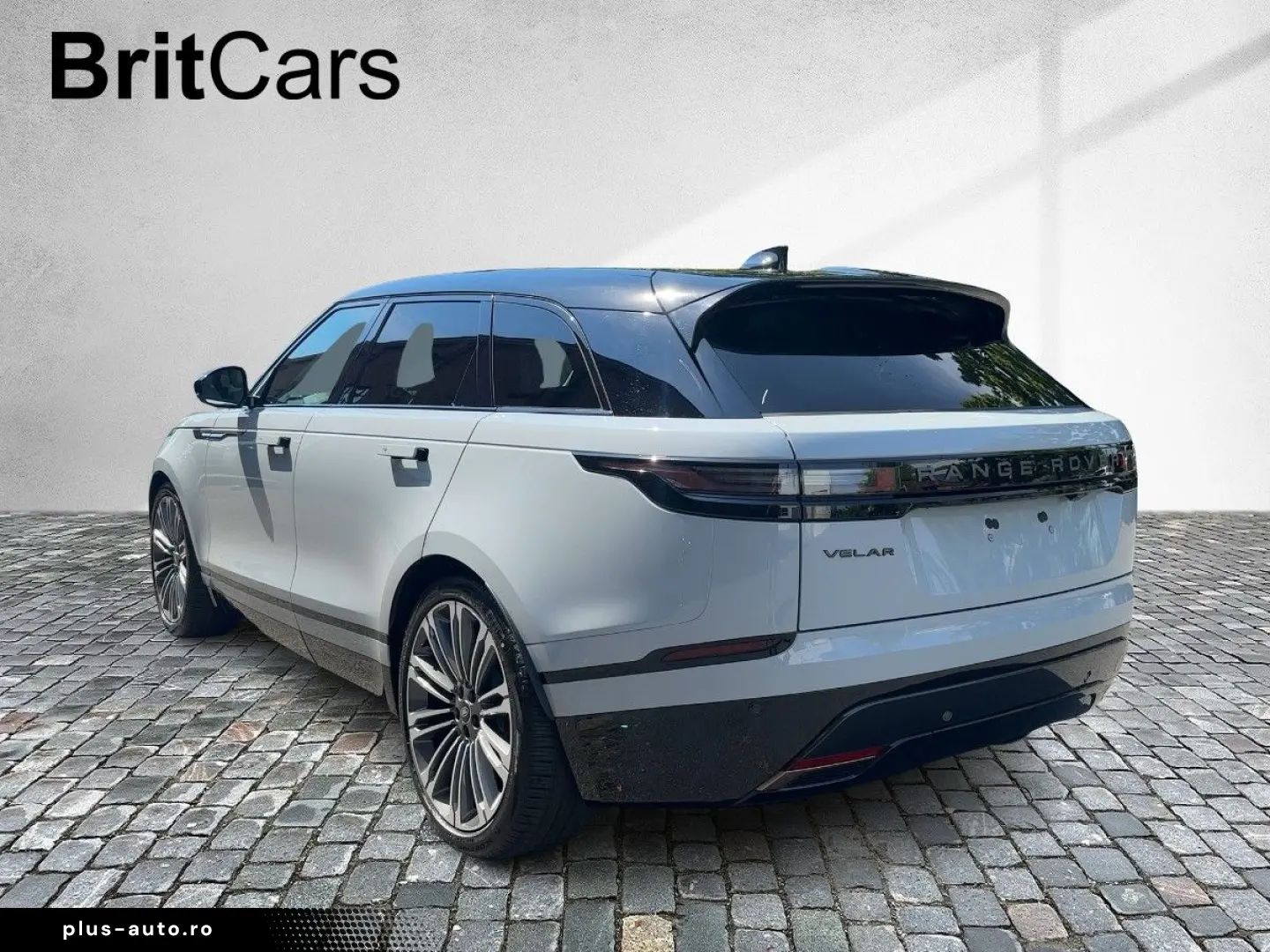 LAND ROVER RANGE ROVER VELAR D300 Dynamic SE Pano