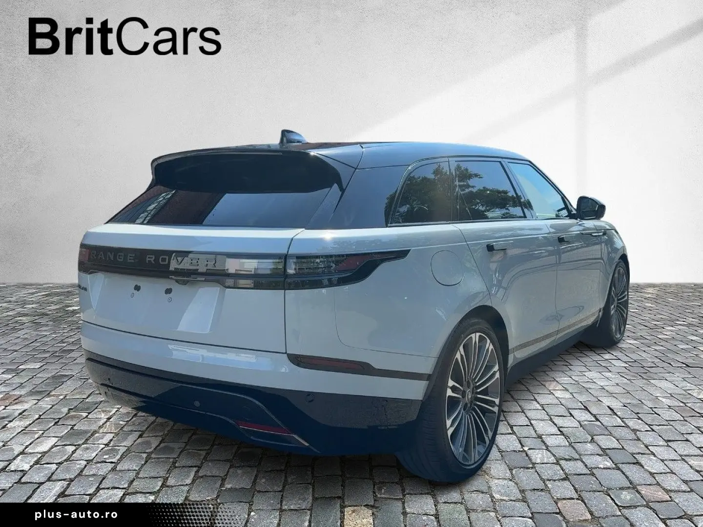LAND ROVER RANGE ROVER VELAR D300 Dynamic SE Pano
