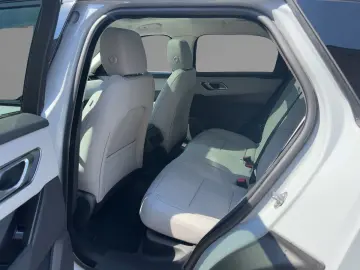 LAND ROVER RANGE ROVER VELAR D300 Dynamic SE Pano