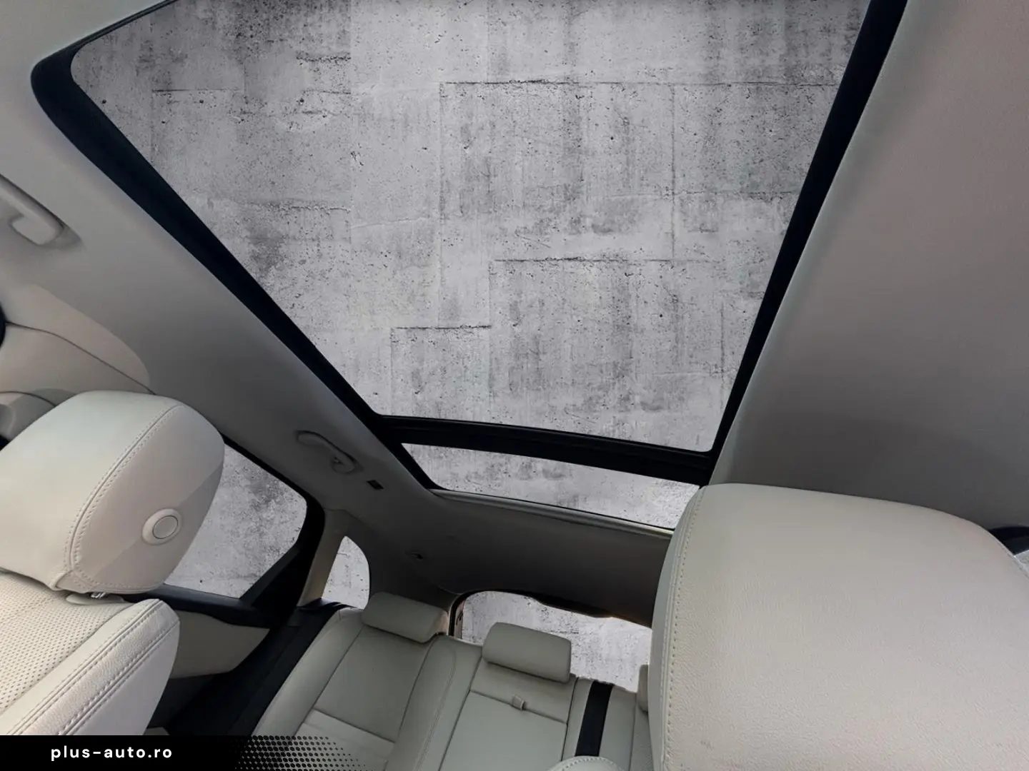 LAND ROVER Range Rover Velar D300 R-Dynamic SE Panorama Bla