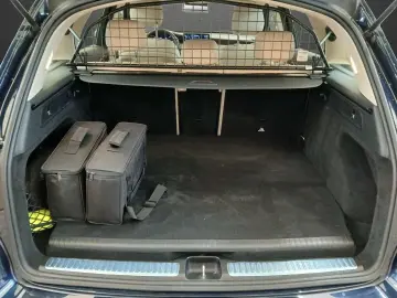 Mercedes-Benz GLC 300 e 4MATIC 9G-TRONIC  AMG-Line