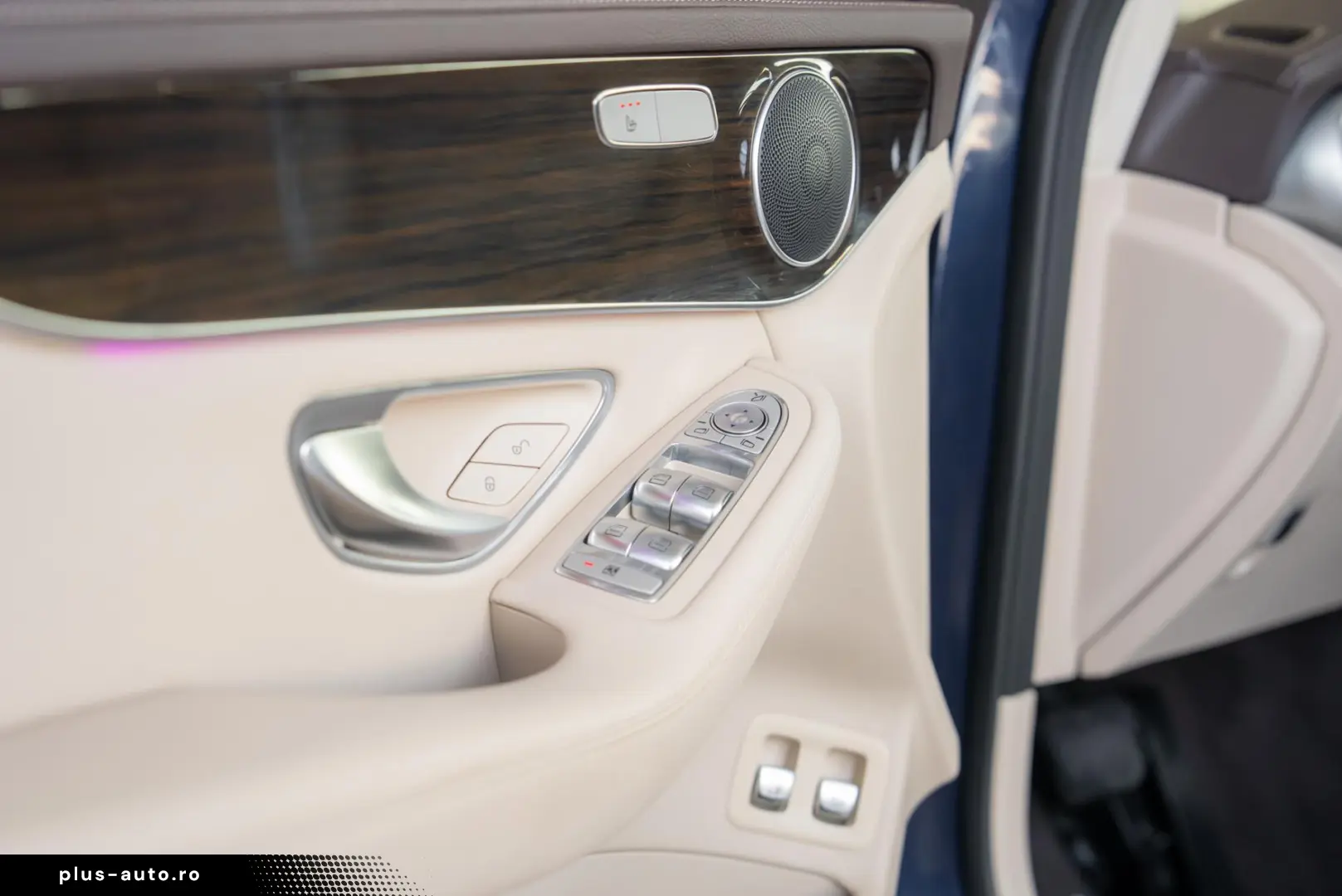 Mercedes-Benz GLC 300 e 4MATIC 9G-TRONIC  AMG-Line