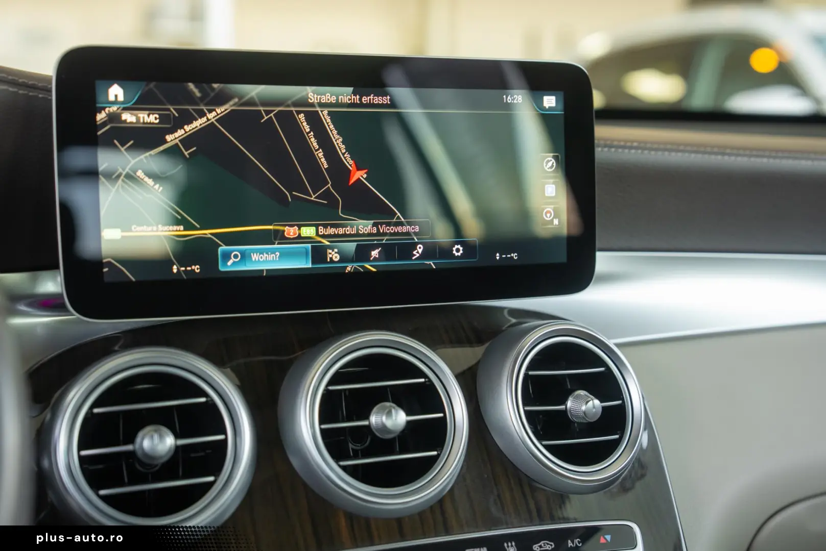 Mercedes-Benz GLC 300 e 4MATIC 9G-TRONIC  AMG-Line