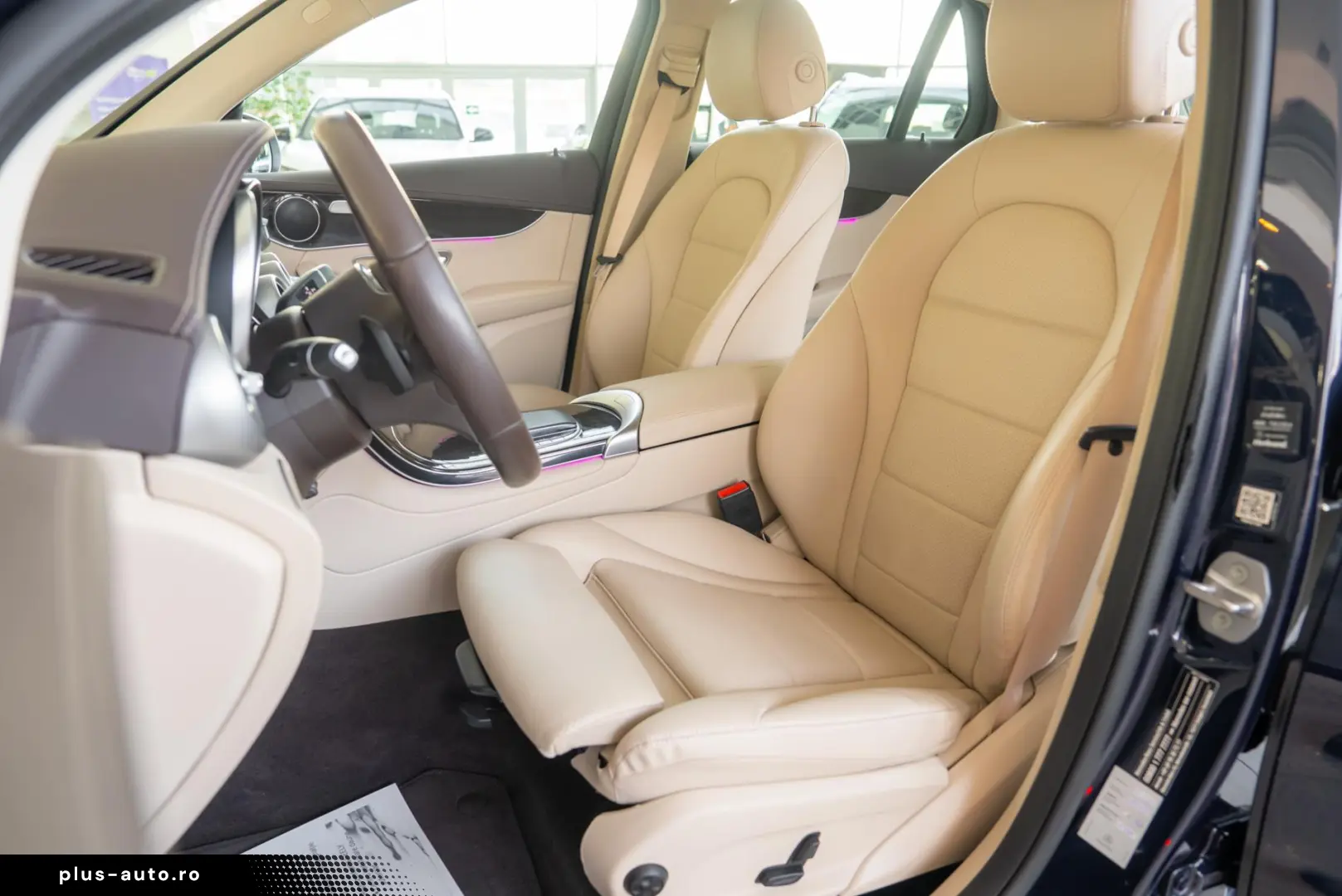 Mercedes-Benz GLC 300 e 4MATIC 9G-TRONIC  AMG-Line