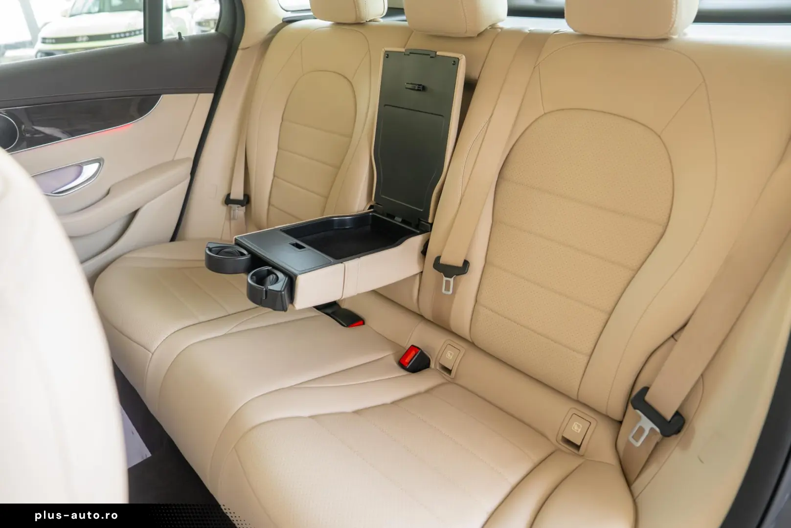 Mercedes-Benz GLC 300 e 4MATIC 9G-TRONIC  AMG-Line