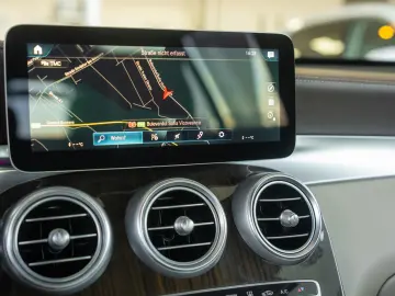 Mercedes-Benz GLC 300 e 4MATIC 9G-TRONIC  AMG-Line