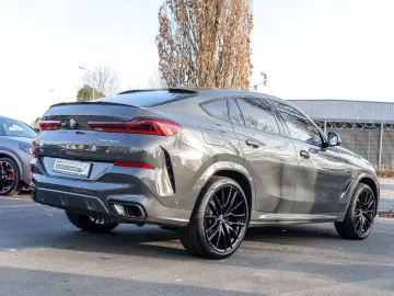 BMW X6 xDrive30d M Sport PANO HUD ACC RFK NAVI LED D