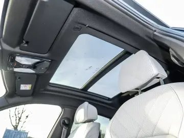 BMW X6 xDrive30d M Sport PANO HUD ACC RFK NAVI LED D