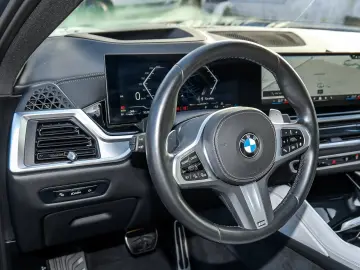 BMW X6 xDrive30d M Sport PANO HUD ACC RFK NAVI LED D