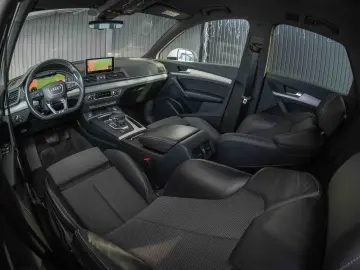 Audi Q5 50 TFSI e Quattro S-Line