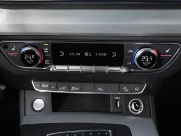 Audi Q5 50 TFSI e Quattro S-Line