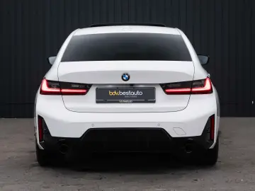 BMW Seria 3 318i Aut. M Sport