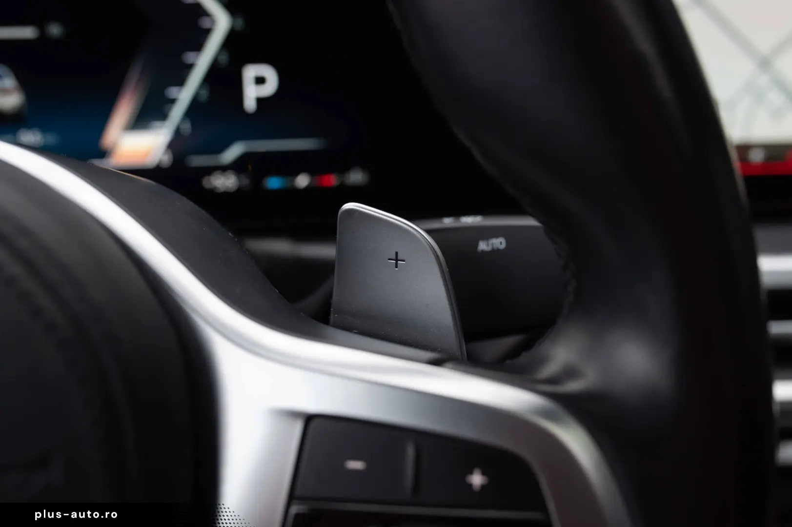 BMW Seria 3 318i Aut. M Sport