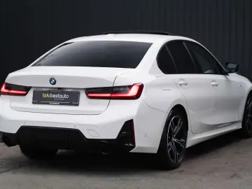 BMW Seria 3 318i Aut. M Sport