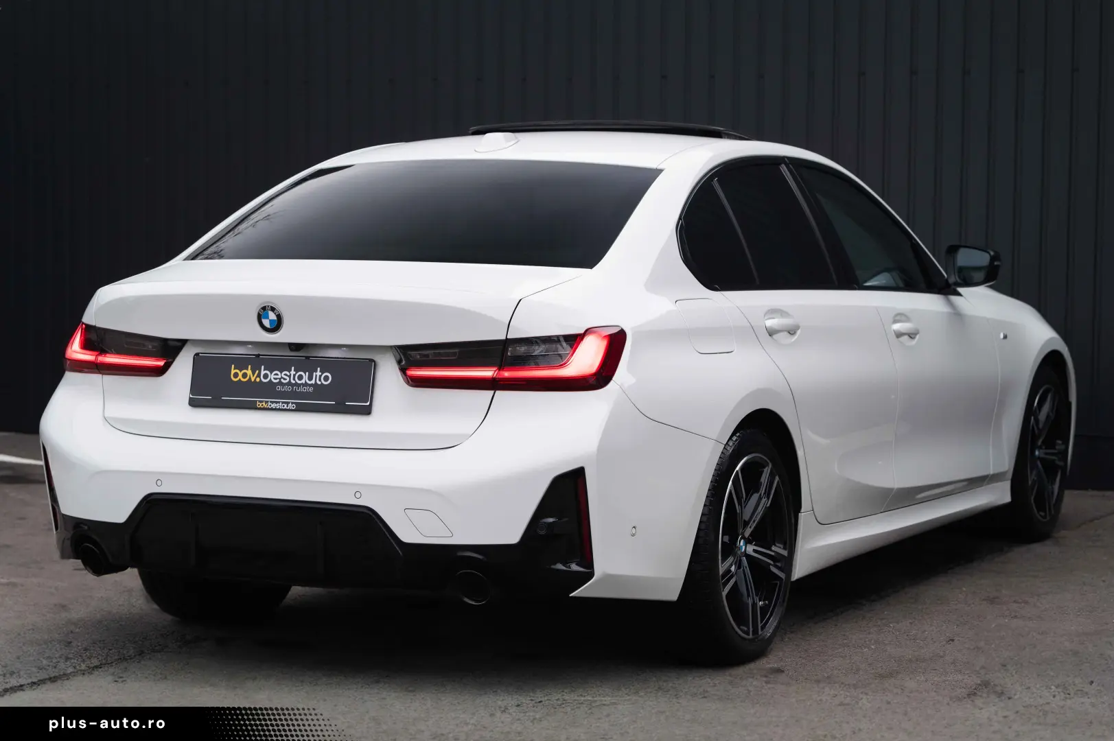 BMW Seria 3 318i Aut. M Sport